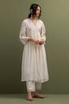 Buy_Anantaa by Roohi_Ivory Mul Chanderi Embroidered Sequins V-neck Floral Gathered Kurta Pant Set 