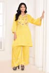 Buy_AMETHYST_Yellow Pure Linen Satin Embroidery Floral Bodice Straight Kurta With Pant _at_Aza_Fashions