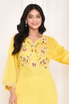 AMETHYST_Yellow Pure Linen Satin Embroidery Floral Bodice Straight Kurta With Pant _Online_at_Aza_Fashions