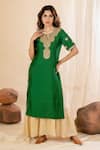 AMETHYST_Green Kurta Chnaderi Embroidered Sequin Notched Circular Motif Lehenga Set _Online_at_Aza_Fashions