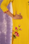 AMETHYST_Yellow Kurta Chanderi Embroidered Thread Notched Floral Pant Set _Online_at_Aza_Fashions