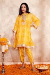 Buy_Rainas_Yellow Cotton Silk Printed Geometric Round Embroidered Kurta And Pant Set _at_Aza_Fashions