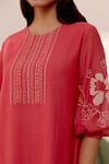 Buy_Vaayu_Pink Muslin Cotton Embroidered Floral Applique Work Kurta And Checkered Pant Set 