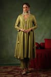 Buy_Label Niti Bothra_Green Kurta And Pant Chanderi Silk Embroidery Zardozi U Neck Sequin Yoke Set _at_Aza_Fashions