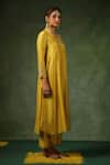 Buy_Label Niti Bothra_Yellow Kurta And Pant Chanderi Silk Embroidery Zardozi V Neck Neckline Set 