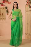 Buy_Geroo Jaipur_Green Chiffon Embroidery Floral Dual Tone Saree With Unstitched Blouse Piece _at_Aza_Fashions