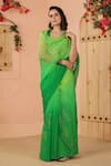 Buy_Geroo Jaipur_Green Chiffon Embroidery Floral Dual Tone Saree With Unstitched Blouse Piece 