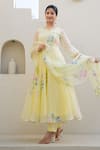 Buy_Suti Kapda_Yellow Georgette Embroidery Polo Collar Flower Bloom Print Anarkali Pant Set _at_Aza_Fashions