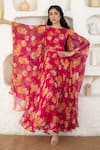 Buy_Suti Kapda_Pink Chiffon Round Neck Floral Print Kaftan _at_Aza_Fashions