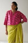 Buy_Shorshe Clothing_Pink Brocade Woven Floral Notched Jhabla Saree Blouse _at_Aza_Fashions