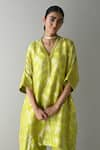 Shorshe Clothing_Green Kurta And Tissue Floral V Shahi Tunic With Cigarette Pant _Online_at_Aza_Fashions