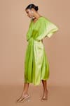 Buy_Pinki Sinha_Green Satin Solid V-neck Ombre Kaftan _Online_at_Aza_Fashions