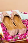 Loryphilory_Peach Embellished Sitara Leaf Sequin Juttis _Online_at_Aza_Fashions