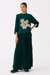 Buy_THREE_Green Poplin Applique Floral Round Collar Contrast Top _at_Aza_Fashions