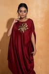 Buy_Sugandh Gupta_Maroon Dupian Silk Hand Embroidery Floral Round Neck Placement Flower Kaftan _Online_at_Aza_Fashions