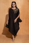 Buy_Sugandh Gupta_Black Dupian Silk Hand Embroidery Rosette Round Neck Bloom Kaftan _at_Aza_Fashions