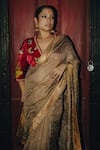 Shop_Label Earthen_Gold Hand Woven Chanderi Tissue Print Vilasini Saree With Contrast Blouse 