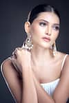 Buy_Moh-Maya By Disha Khatri_Gold Plated Zari, Mirrors Zircon And Moissanite Embellished Earrings 