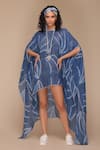 Buy_Payal Jain_Blue Linen Tie-dye Round Slit Batwing Sleeve Kaftan Dress _at_Aza_Fashions