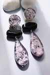 Buy_Bijoux By Priya Chandna_Grey Resin Metallic Earrings 