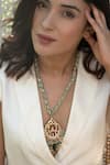 Buy_Do Taara_Green Kundan Studded Pendant Necklace _at_Aza_Fashions