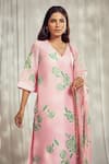 Harshita Singhvi_Pink Tuscan Silk Print Gulshan V Neck Kurta Pant Set _Online_at_Aza_Fashions