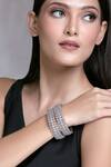 Buy_Moh-Maya By Disha Khatri_Silver Plated Zari, Diamonds Moissanite And Zircon Studded Bangles - Set Of 2 