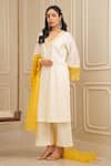 HOUSE OF KÀRMÀH_Off White Chanderi Silk Embroidery Floral V-neck Thread Kurta And Palazzo Set _Online_at_Aza_Fashions