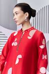 Buy_Nachiket Barve_Red Kurta Chanderi Embroidery Thread Mandarin Collar Trapezium _Online_at_Aza_Fashions