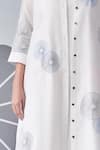 Nachiket Barve_Ivory Kurta Chanderi Silk Embroidery Floral Mandarin Tunic _Online_at_Aza_Fashions