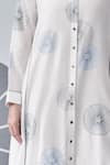 Nachiket Barve_Ivory Kurta Chanderi Silk Embroidery Floral Mandarin Floret Tunic _Online_at_Aza_Fashions