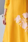 Buy_Nachiket Barve_Yellow Kurta Chanderi Silk Embroidered Thread Mandarin Collar Floral Contrast _Online_at_Aza_Fashions