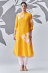 Buy_Nachiket Barve_Yellow Kurta Chanderi Silk Embroidered Thread Floral Contrast With Pant _at_Aza_Fashions