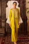 Buy_Inej_Yellow Cotton Silk Embroidered Thread Notched Neck Asymmetric Kurta With Pant _at_Aza_Fashions