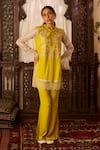 Buy_Inej_Yellow Cotton Silk Embroidered Thread Band Collar Front Tunic With Pant _at_Aza_Fashions