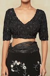 Buy_Anamika Khanna_Black Embroidered Beads V Neck Sequin Floral Saree With Blouse 