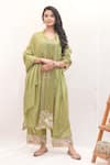 Buy_Ankita S Goswami_Green Kurta Tissue Organza Embroidered Thread Rose Floral Culottes Set _at_Aza_Fashions