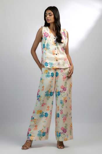Buy_Ewoke_White Hemp Embroidery V-neck Botanical Print Shirt And Pant Set _at_Aza_Fashions