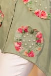 B'Infinite_Green Soft Linen Printed Floral Collar Camellia Shirt _Online