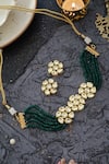 Paisley Pop_Green Kundan Floral Carved Choker Set _at_Aza_Fashions