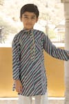 Buy_Laadlo_Blue Indian Cotton Print Leheriya Aparajit Handblock Kurta With Pant _Online_at_Aza_Fashions