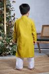 Shop_Vivedkids_Yellow Cotton Embellished Pearl Sequin Kurta With Pant _at_Aza_Fashions