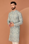 Kasbah_Green Georgette Embroidery Kashmiri Thread Straight Kurta _Online_at_Aza_Fashions