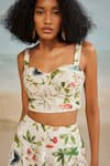 Buy_THE IASO_White Cotton Canvas Printed Floral Sweetheart Pono Crop Top _at_Aza_Fashions