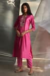 Buy_Charkhee_Pink Kurta And Dupatta Chanderi Embroidered Zari Notched Bodice Pant Set 