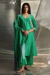 Buy_Charkhee_Green Kurta And Dupatta Chanderi Embroidered Zari Egyptian Pattern Pant Set _at_Aza_Fashions