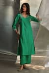 Buy_Charkhee_Green Kurta And Dupatta Chanderi Embroidered Zari Egyptian Pattern Pant Set 