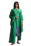 Buy_Charkhee_Green Kurta And Dupatta Chanderi Embroidered Zari Egyptian Pattern Pant Set _Online_at_Aza_Fashions