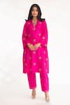 Buy_Chhaya Mehrotra_Magenta Bangalore Silk Embroidery Zardozi V Neck Devya Peacock Kurta And Pant Set _at_Aza_Fashions