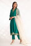 Buy_Chhaya Mehrotra_Green Bangalore Silk Hand Embroidered Zardozi Dhriti Kurta With Pant _Online_at_Aza_Fashions